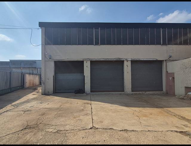 1,279M² WAREHOUSE TO LET IN BENROSE